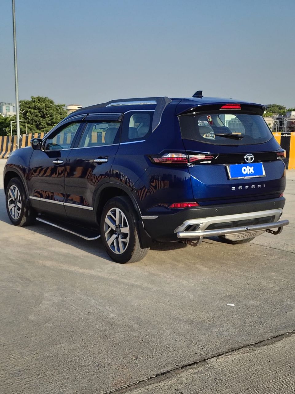 Tata Safari XZ+ view 8