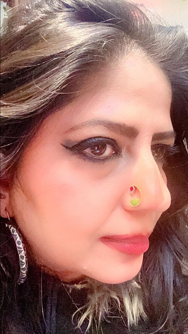 Artistic Nose Pin view 2