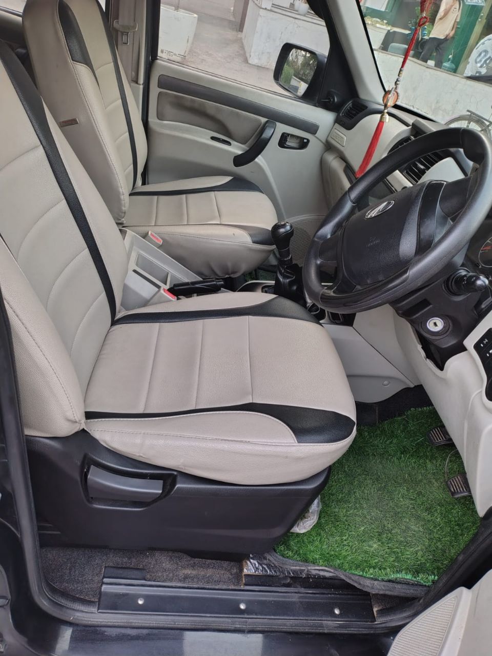 Mahindra Scorpio S5 2020 view 6