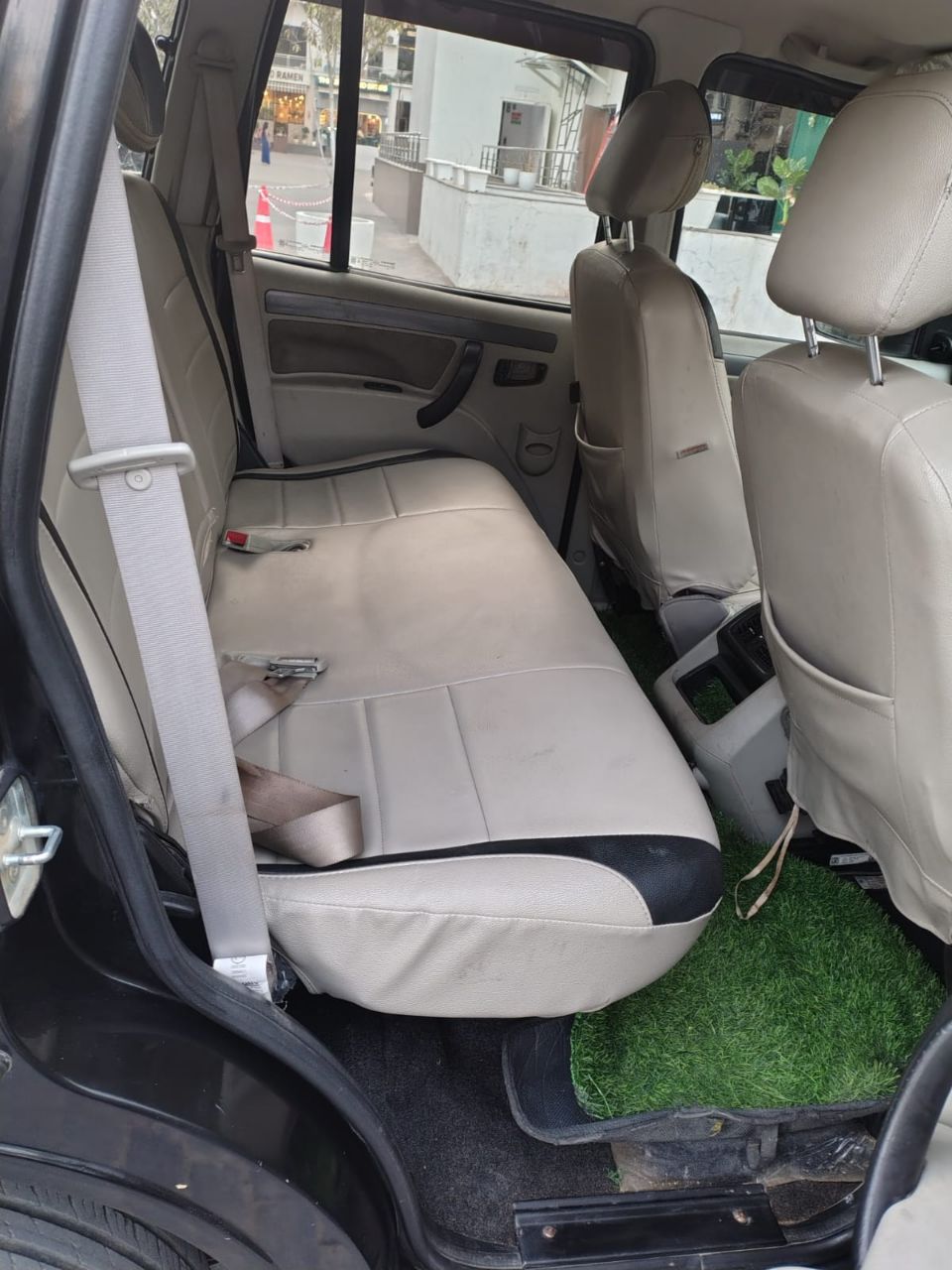 Mahindra Scorpio S5 2020 view 5