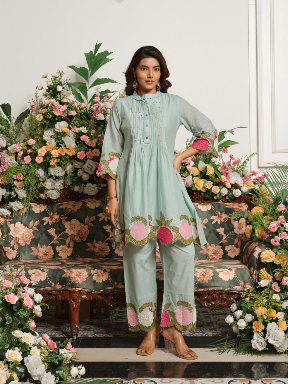 Embroidered Kurta Set view 3