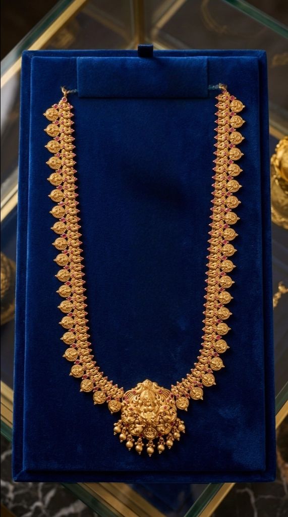 Traditional Gold Hara view 5