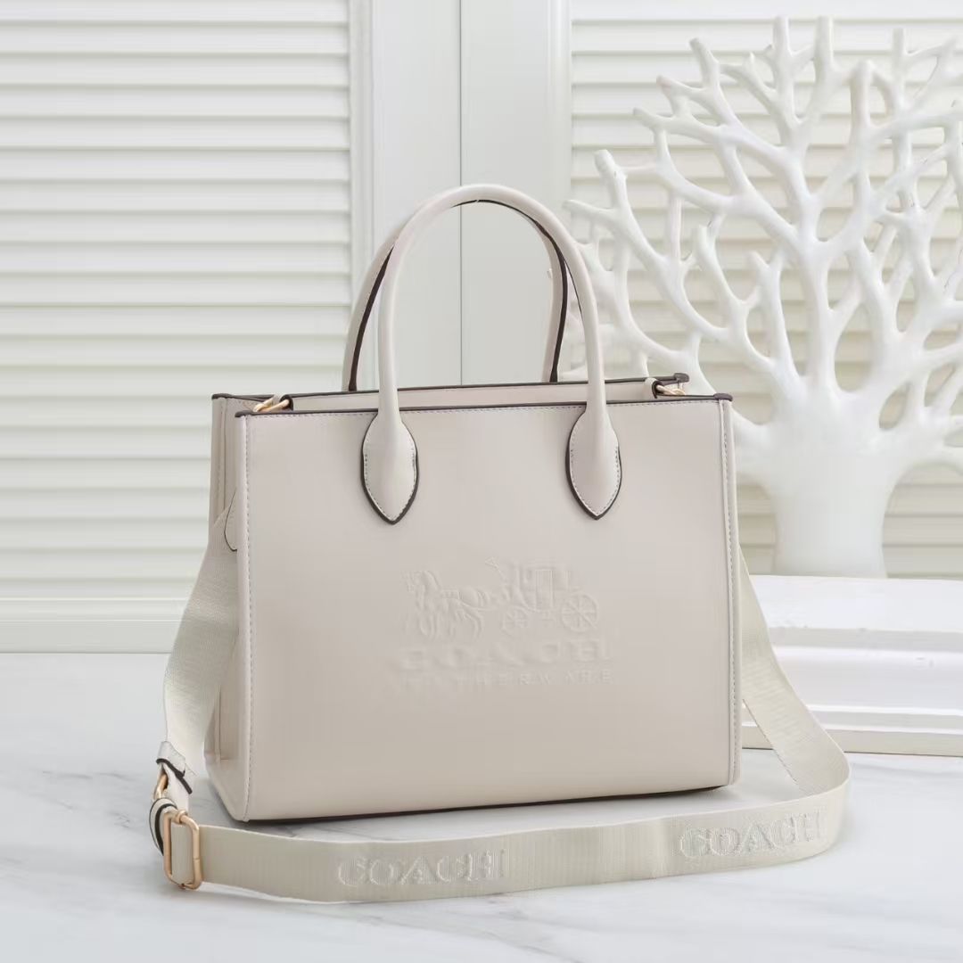 Coach Tote Bag 👜👜 view 2