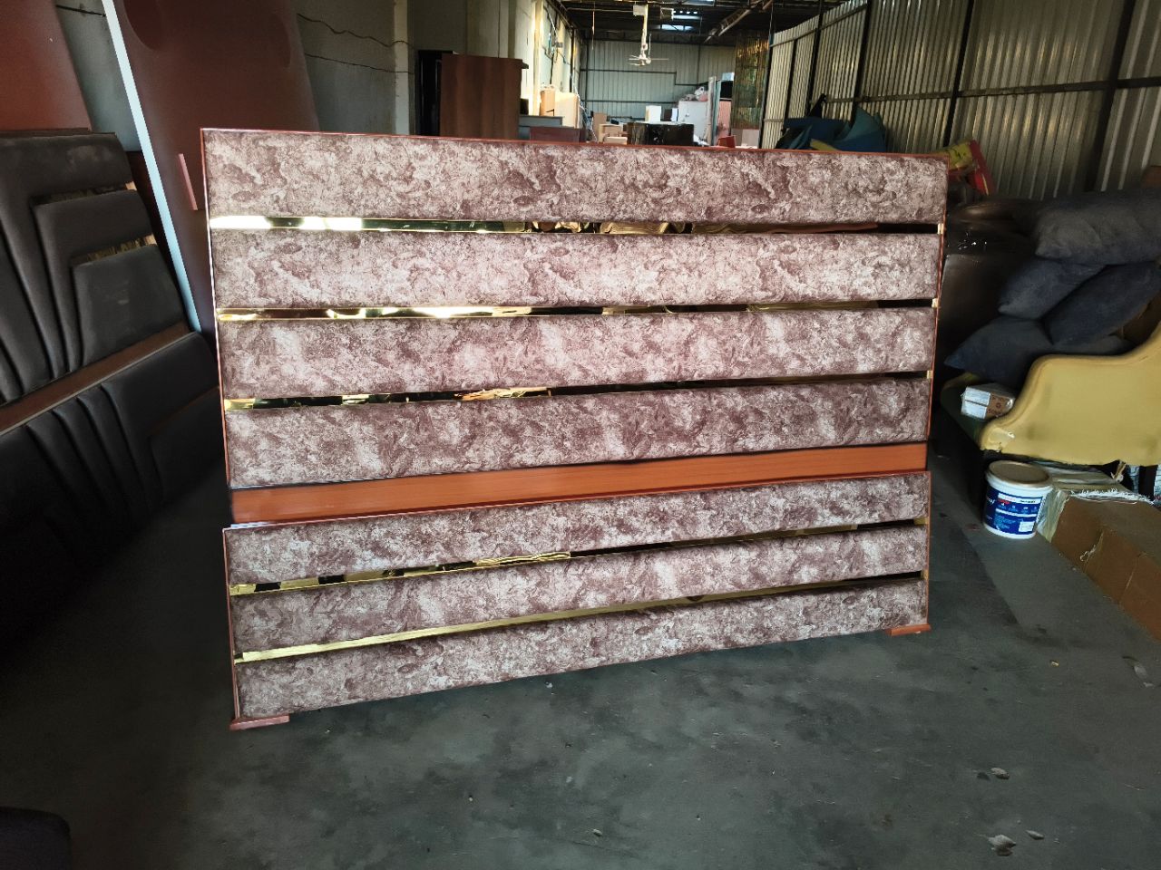 Elegant Wooden Bed Without Hydraulic view 5