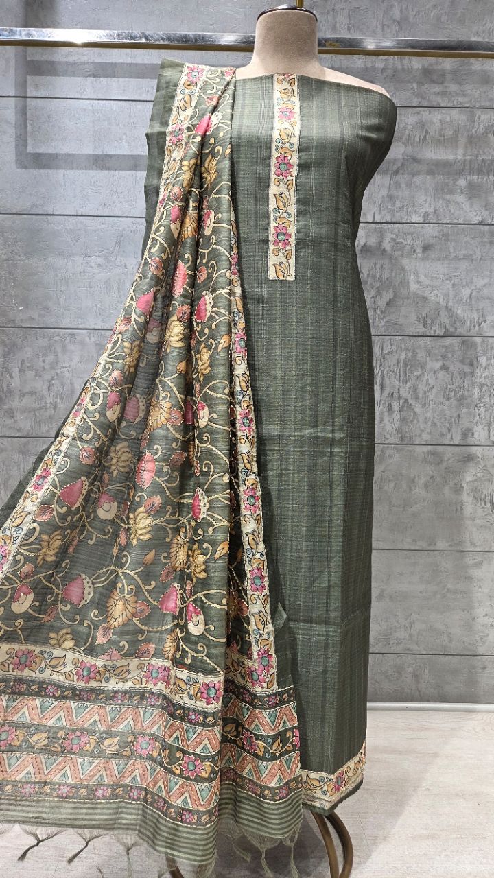 . Unstitched.. Suit Fabric view 2