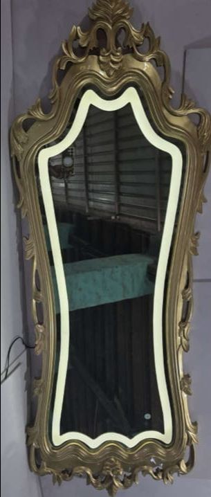 Designer Round Mirror view 4