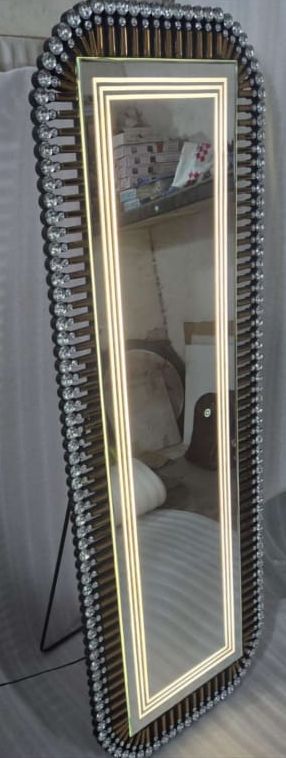 Designer Round Mirror view 5