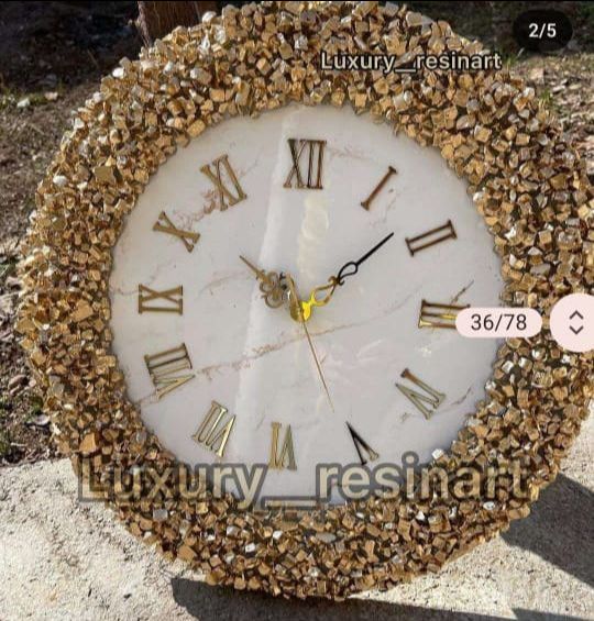 Designer Round Mirror view 10