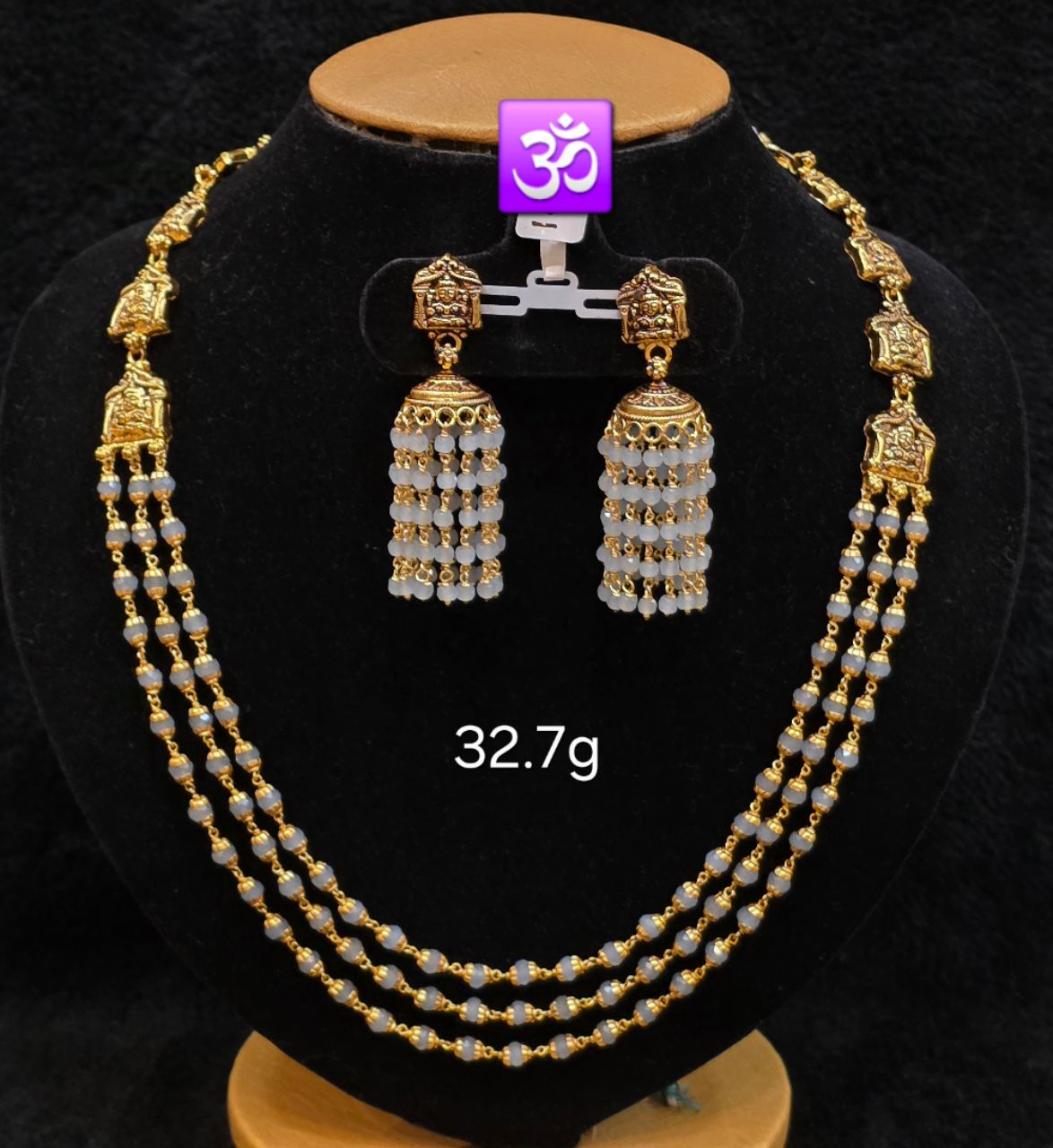 Traditional Gold Necklace and Earring Set