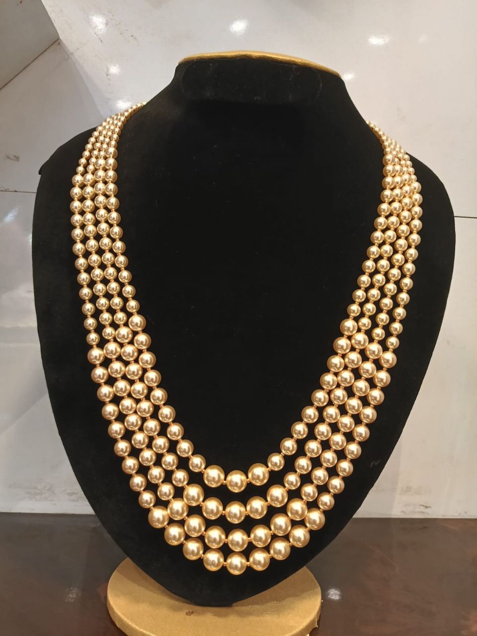 Pearls Haara