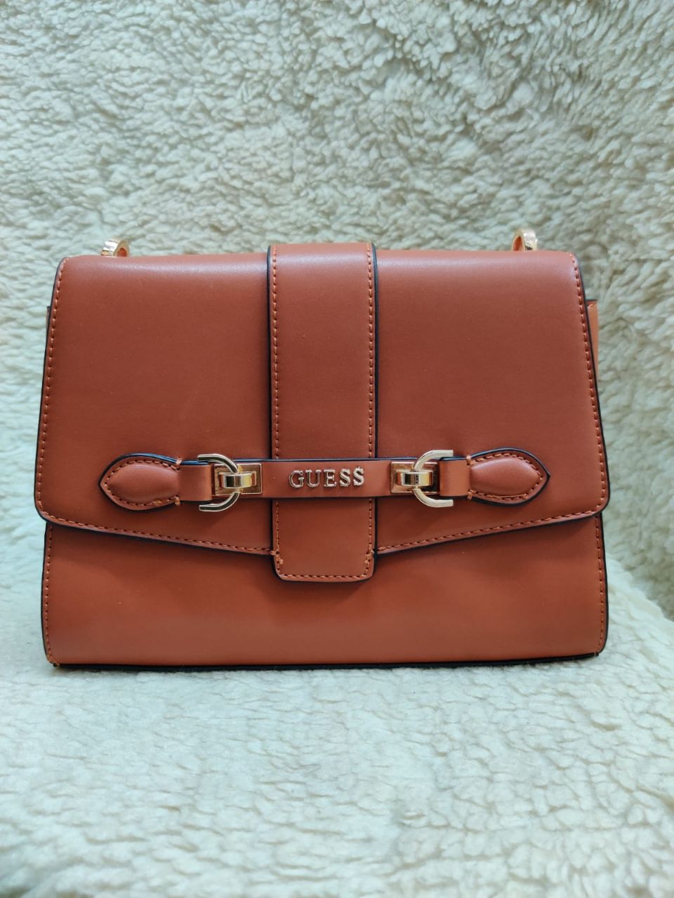 Guess Handbag 👜👜👜 view 3