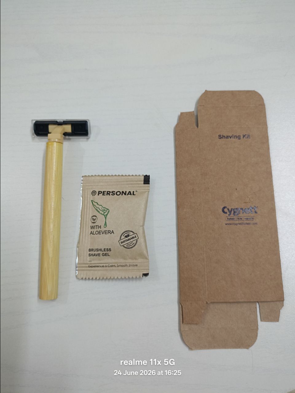 Personal Aloe Vera Shaving Kit
