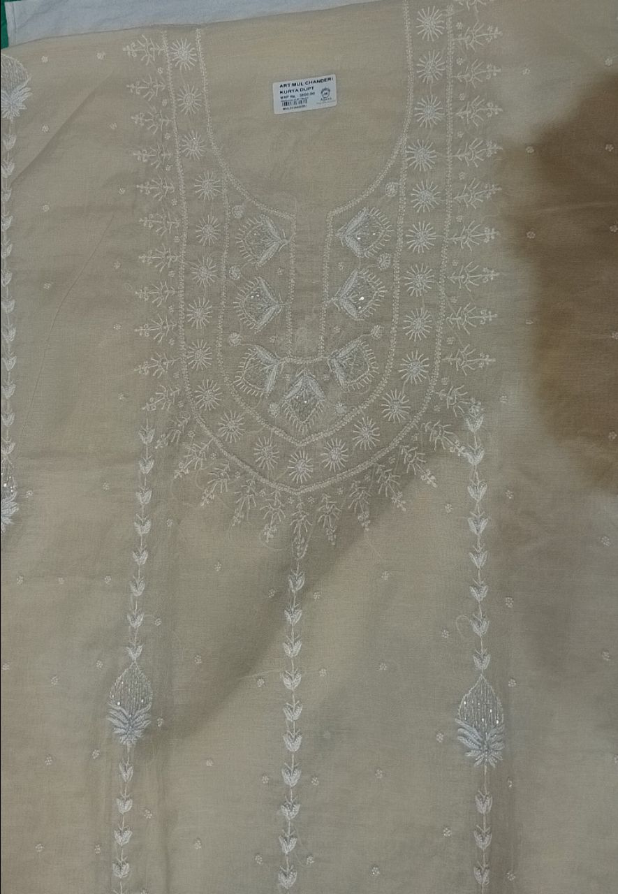 Mul Chanderi Kurta Dupatta Fanric view 2