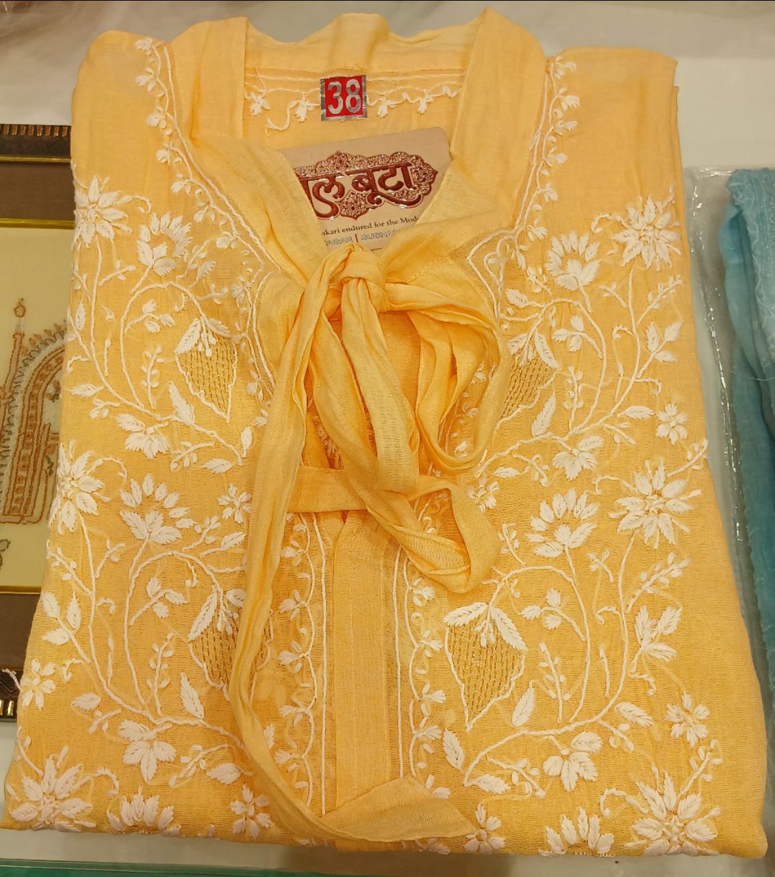 Chikankari Short Kurta by Bel Boota view 4