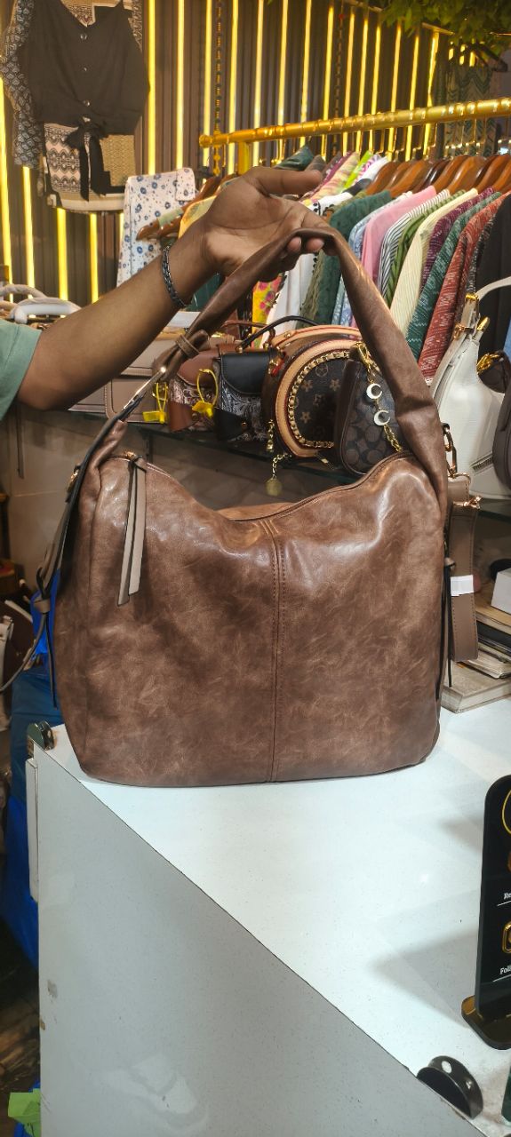 Stylish Tote 🛍️🛍️🛍️ view 3