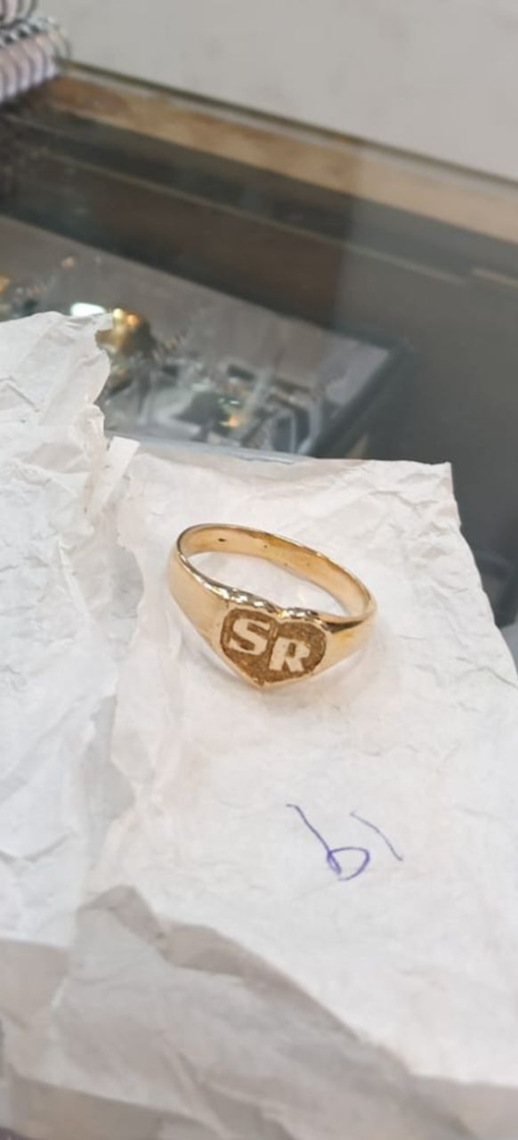 Heart Shape SR Gold Ring view 2
