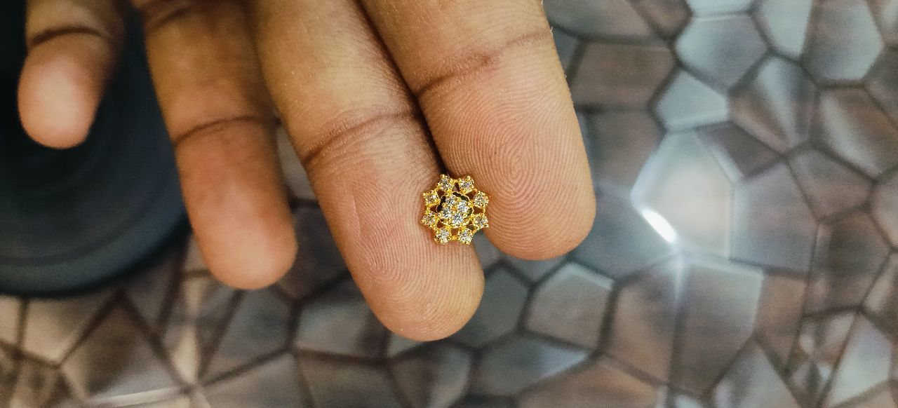 Panchaloha Diamond Stud view 2