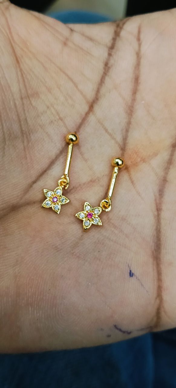 Flower Design Gold Earrings view 2