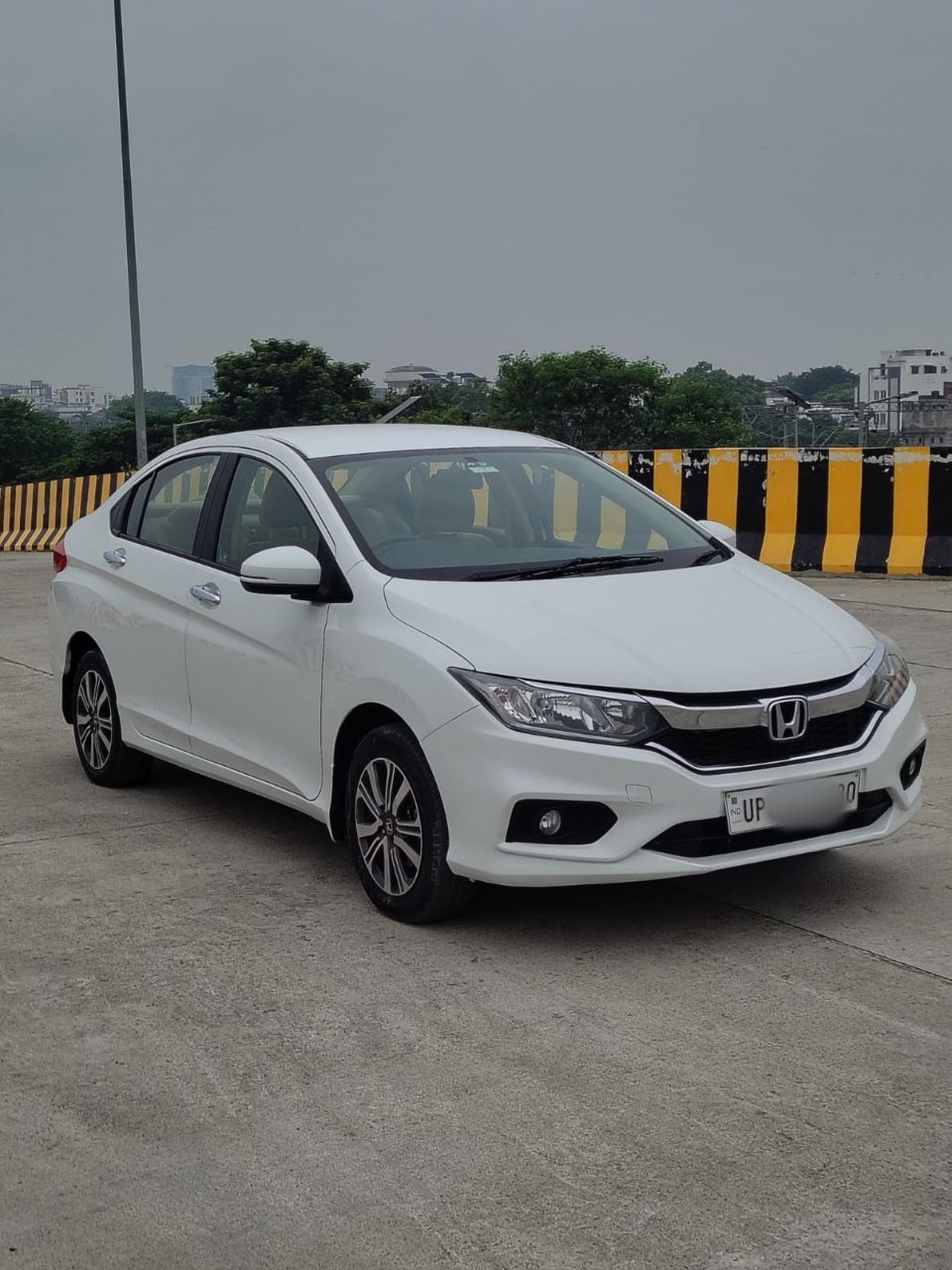 Honda City view 3