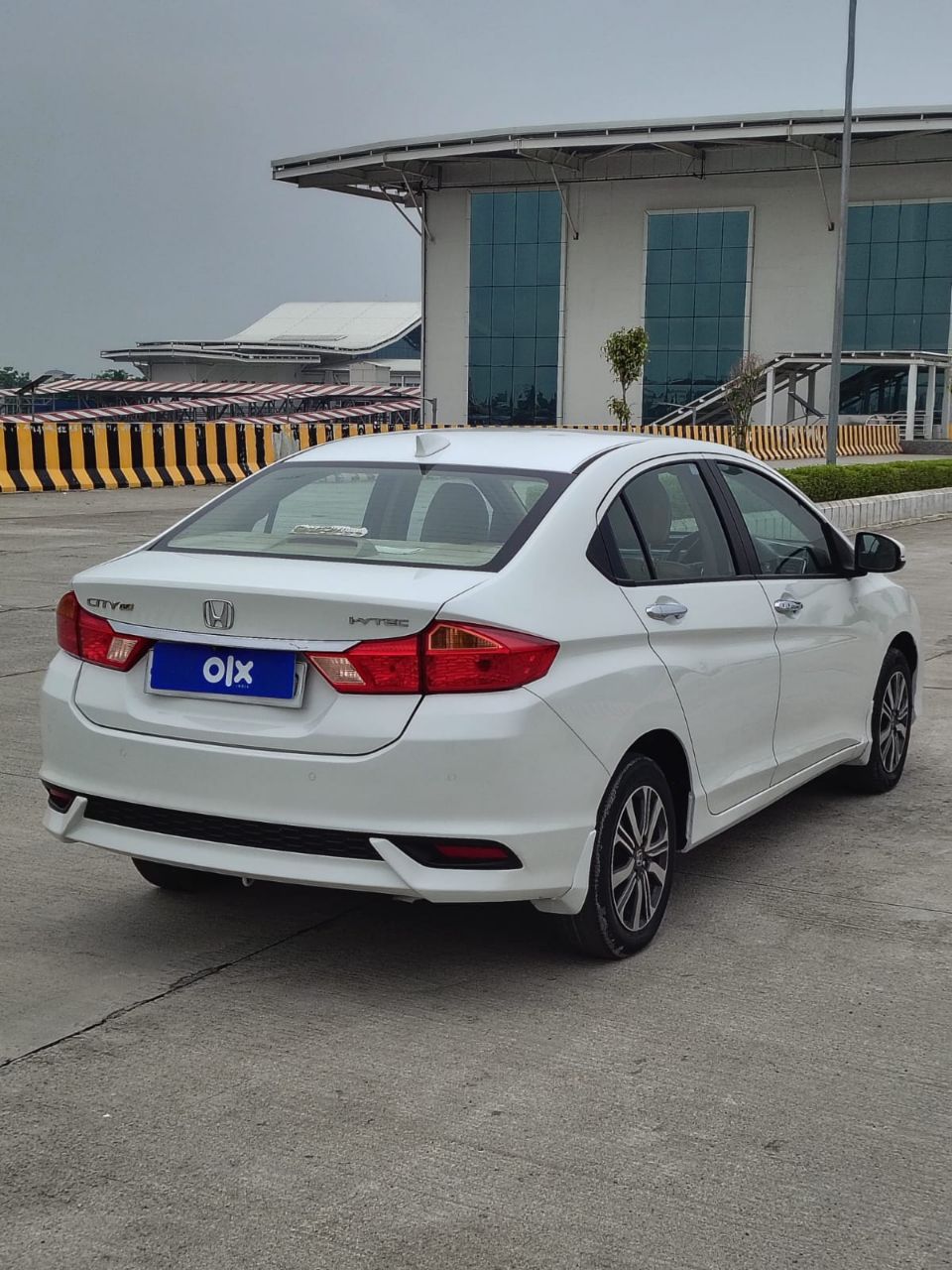 Honda City view 9