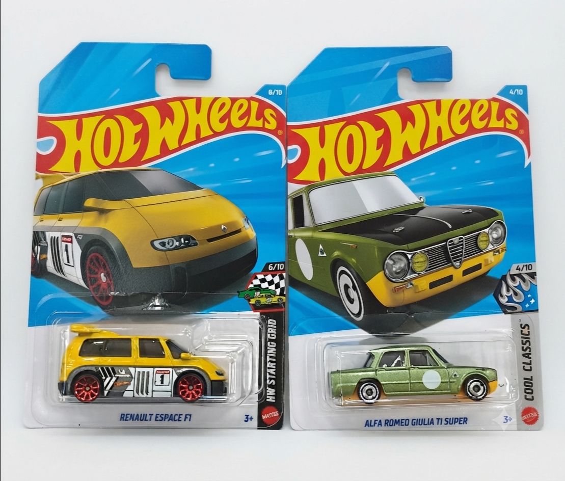 Hot Wheels 2-Car Combo Pack – Renault Espace F1 & Alfa Romeo Giulia TI Super | 1:64 Scale