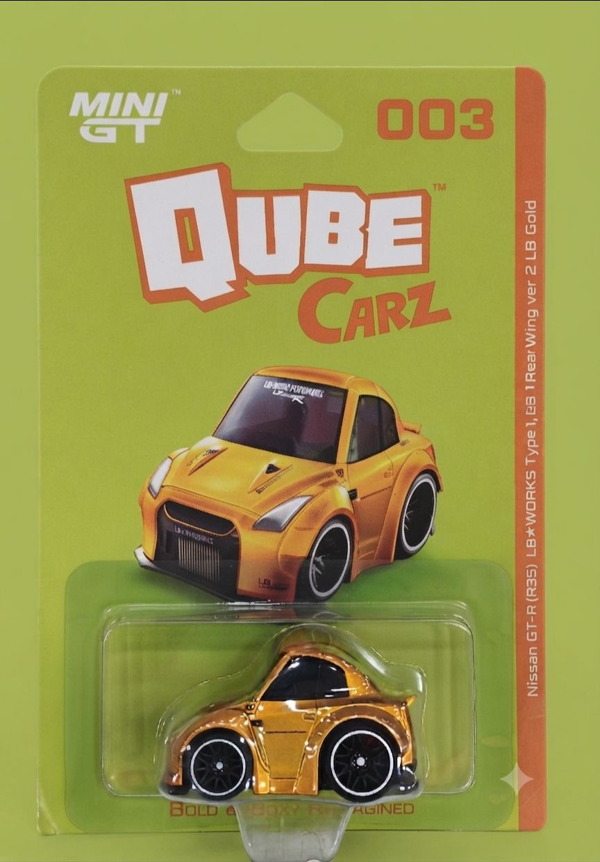MINI GT QUBE Carz 003 – Nissan GT-R (R35) LB★WORKS Type 1 Rear Wing Ver. 2 | LB Gold | Die-Cast Collectible