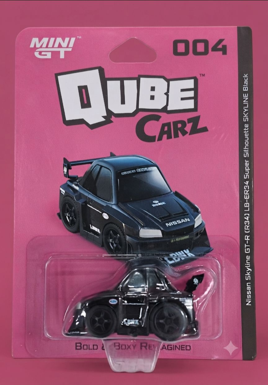MINI GT QUBE Carz 004 – Nissan Skyline GT-R (R34) LB-ER34 Super Silhouette | Black | Die-Cast Collectible