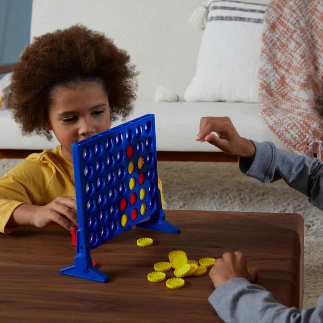 Hasbro Gaming the Classic Game of Connect 4, Grid, Get 4 In A Row Strategy Game for 2 Players Ages 6 & Up, Multicolor view 5