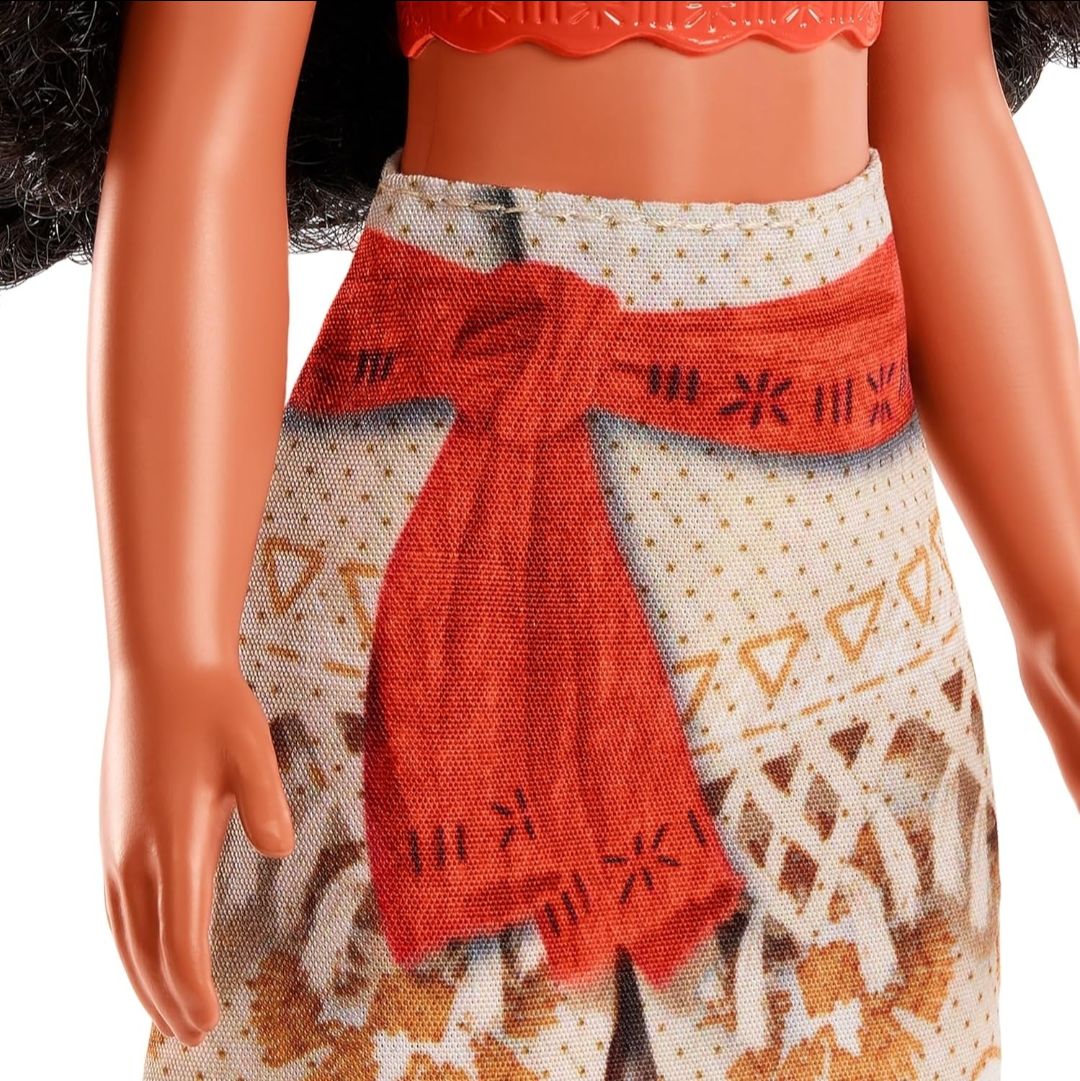 Disney Princess Toys, Posable Moana Fashion Doll with Clothing and Accessories Inspired by The Movie, Gifts for Kids view 6