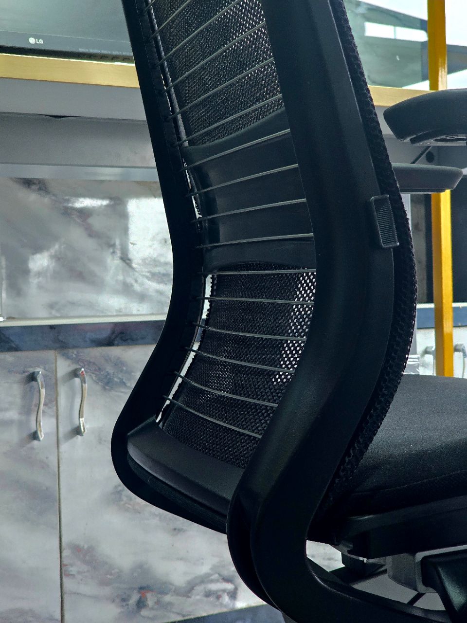 Steelcase Think V1 view 6