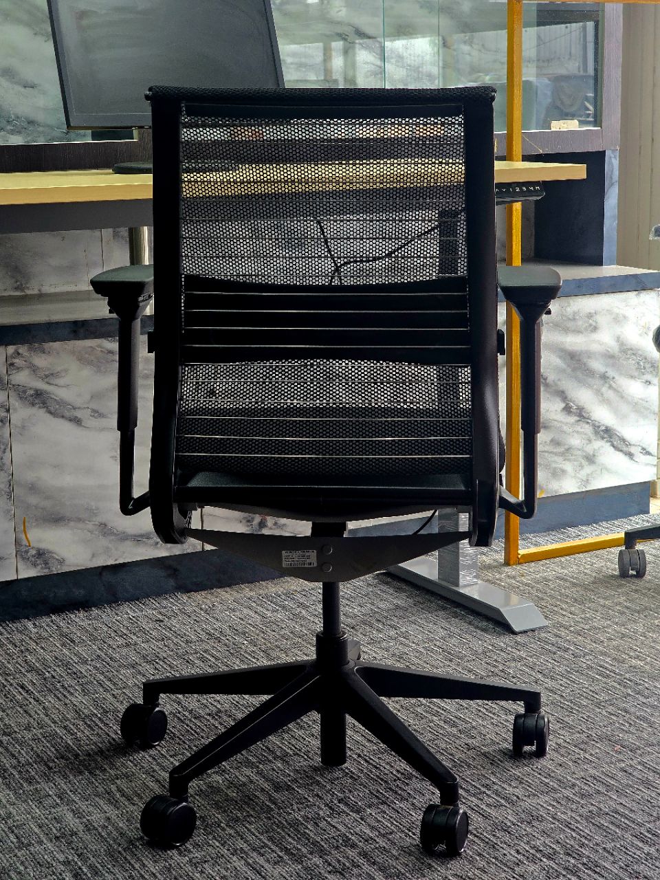 Steelcase Think V1 view 2