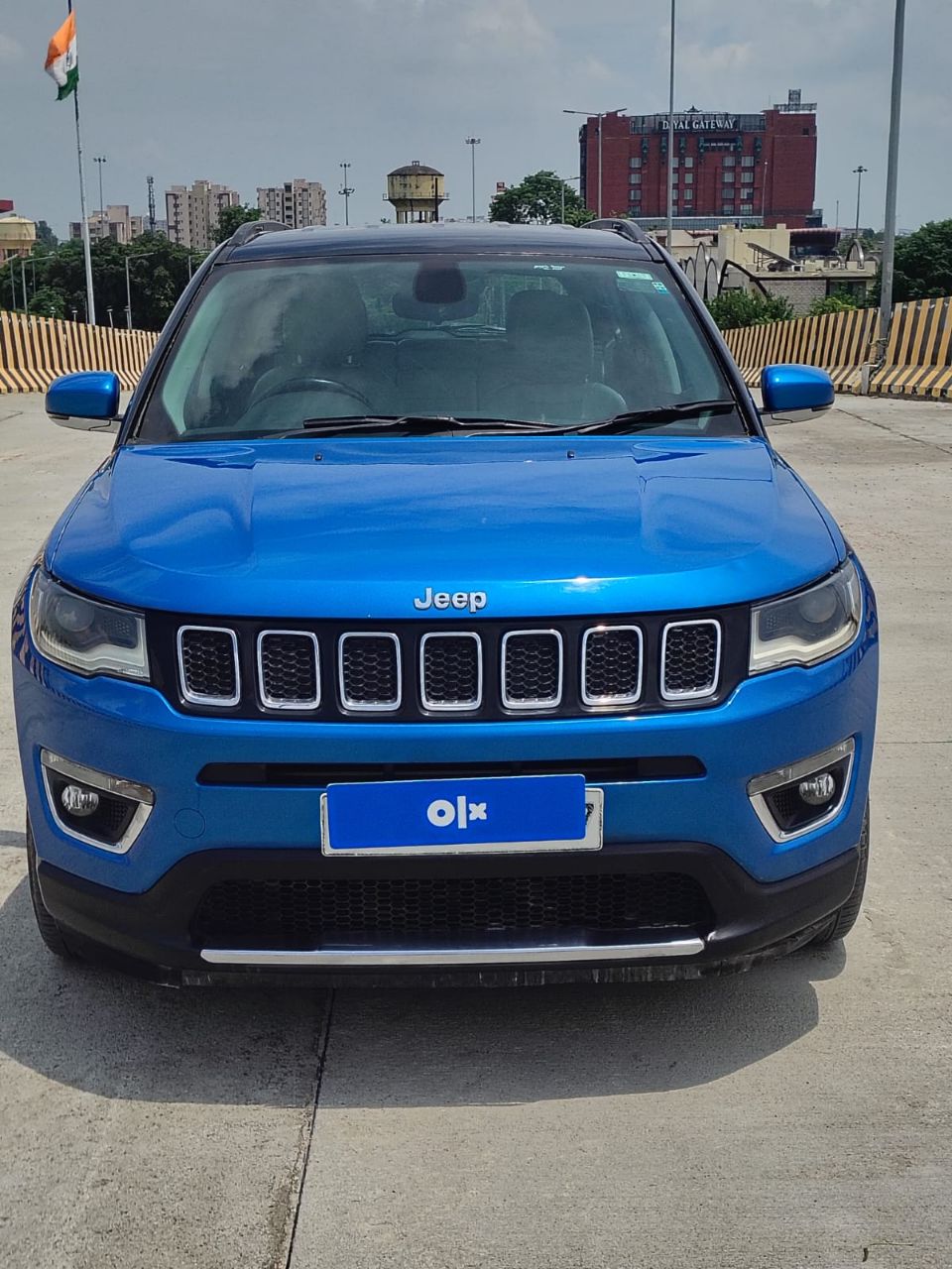 Jeep Compass view 2