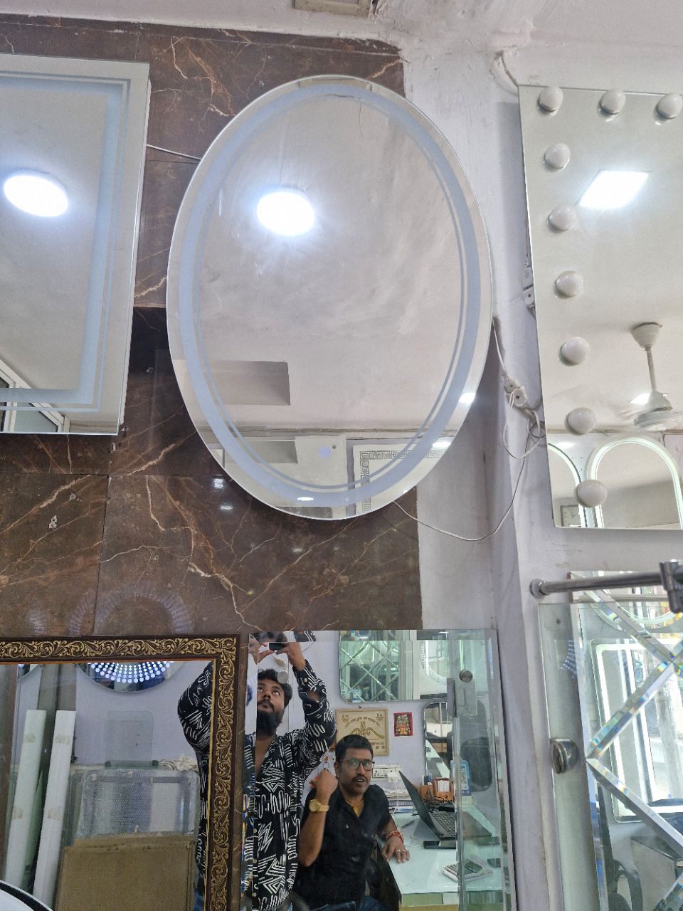 Round LED Mirror view 2