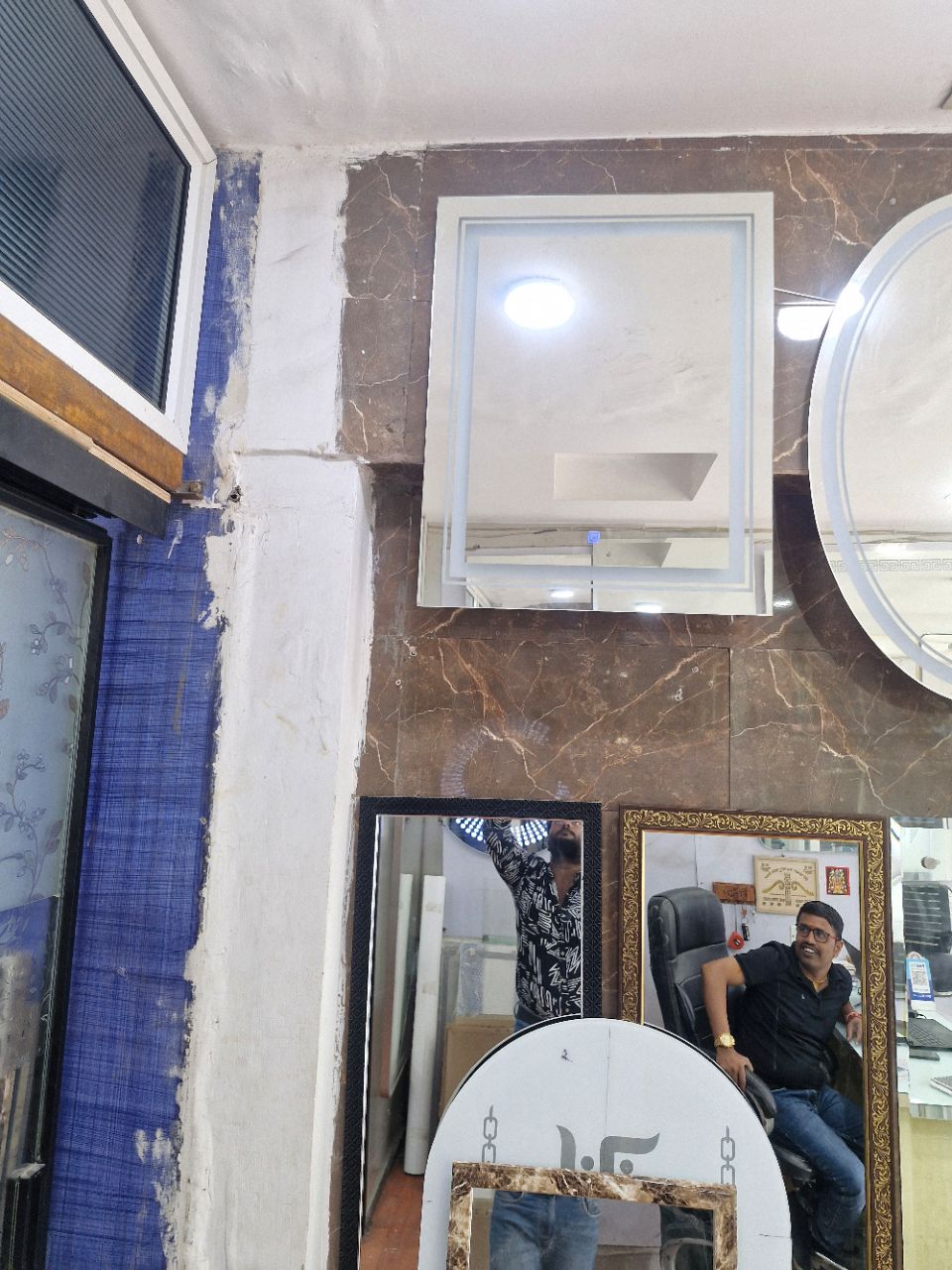 LED Mirror view 2