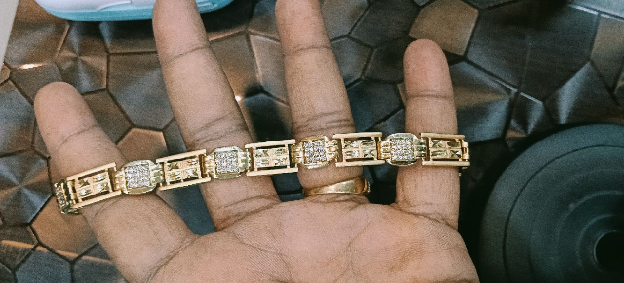 Golden Diamond Bracelet view 2