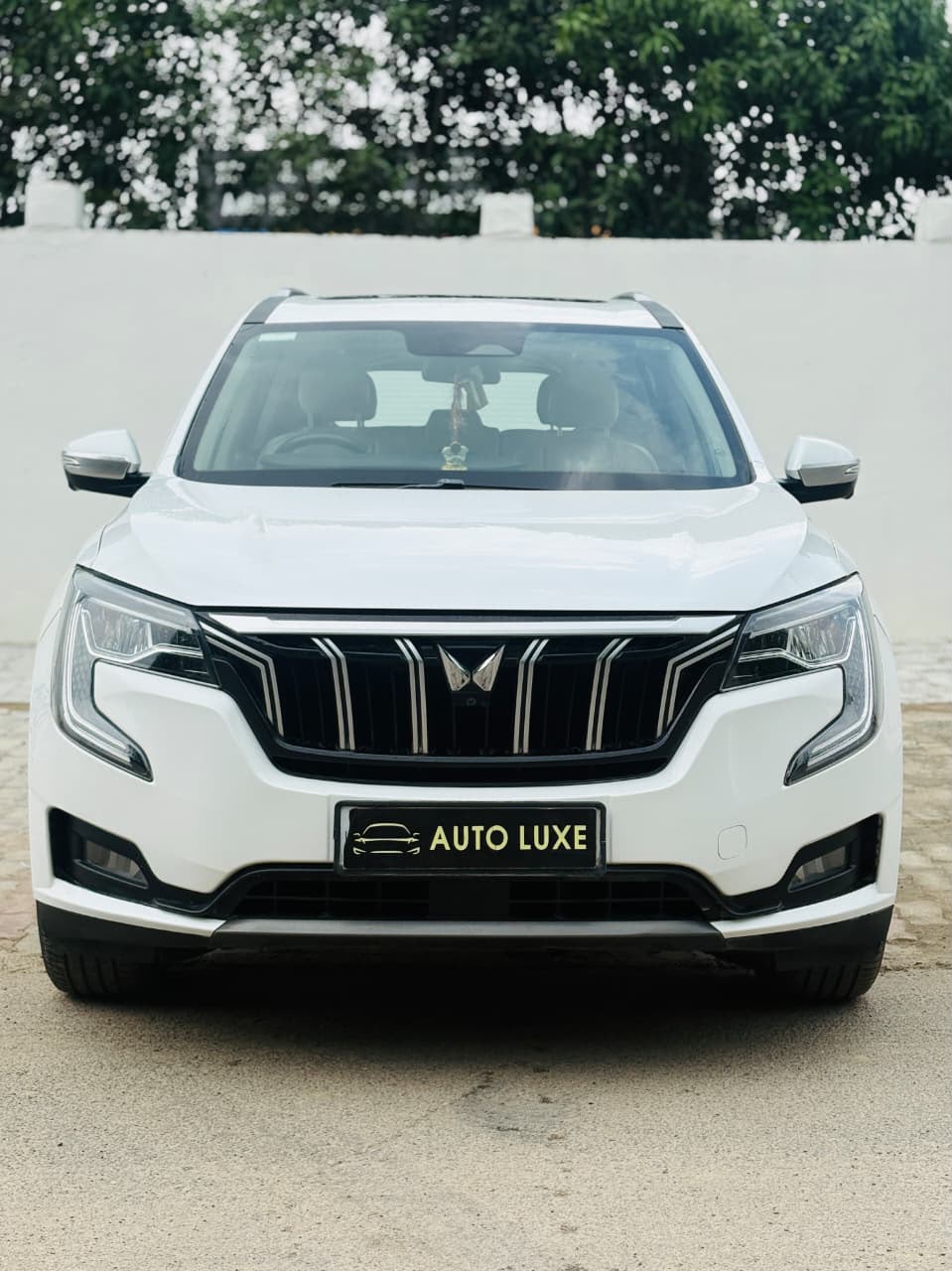 Mahindra Xuv 700 Ax7L
202