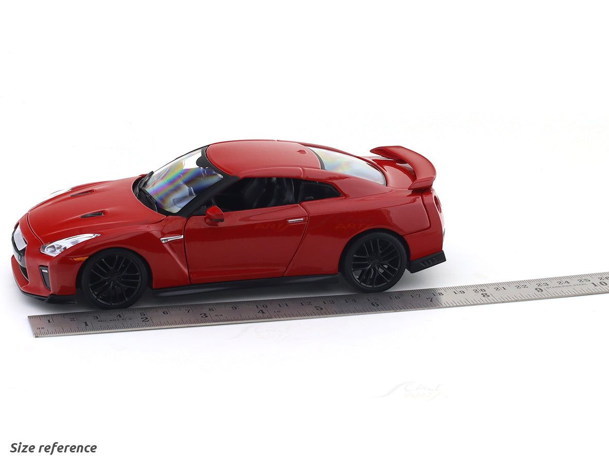 2017 Nissan GT-R R35 Red 1:24 Bburago with Acrylic Case Licensed Diecast Scale Model Car Collectible view 6