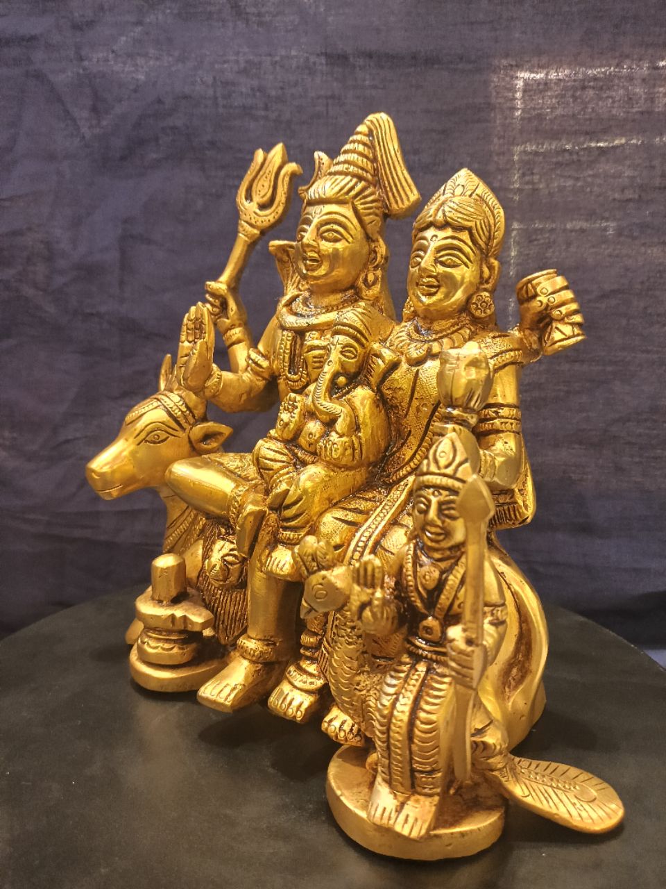 Brass Shiv Parivar Idol view 4