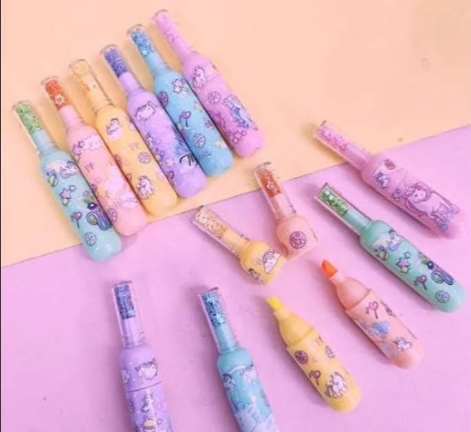 Bottle Shape Highlighter Unicorn Print view 4