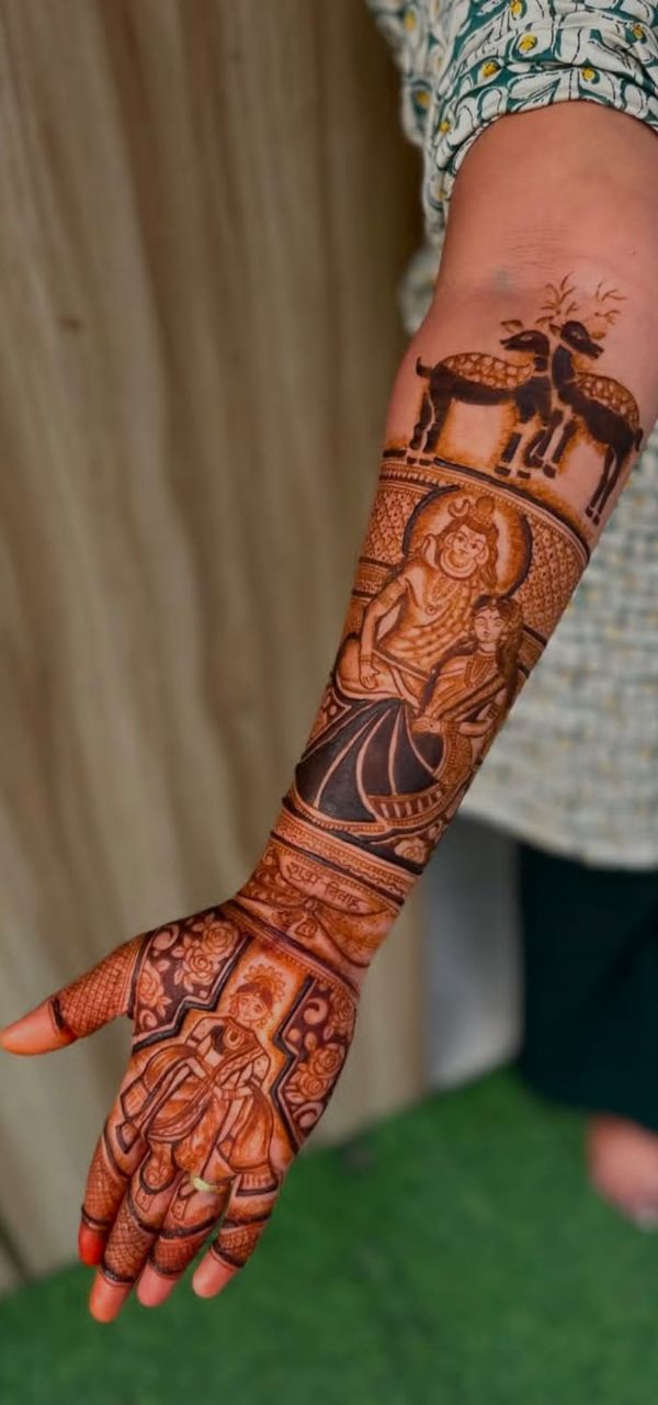Traditional Bridal Mehndi view 2