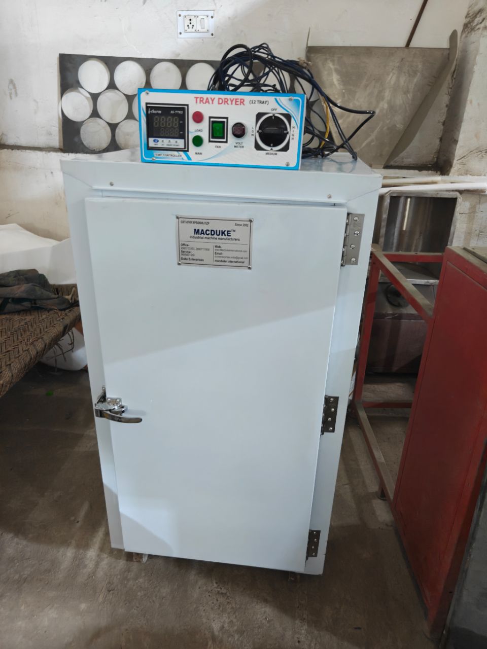 MACDUKE Tray Dryer view 2
