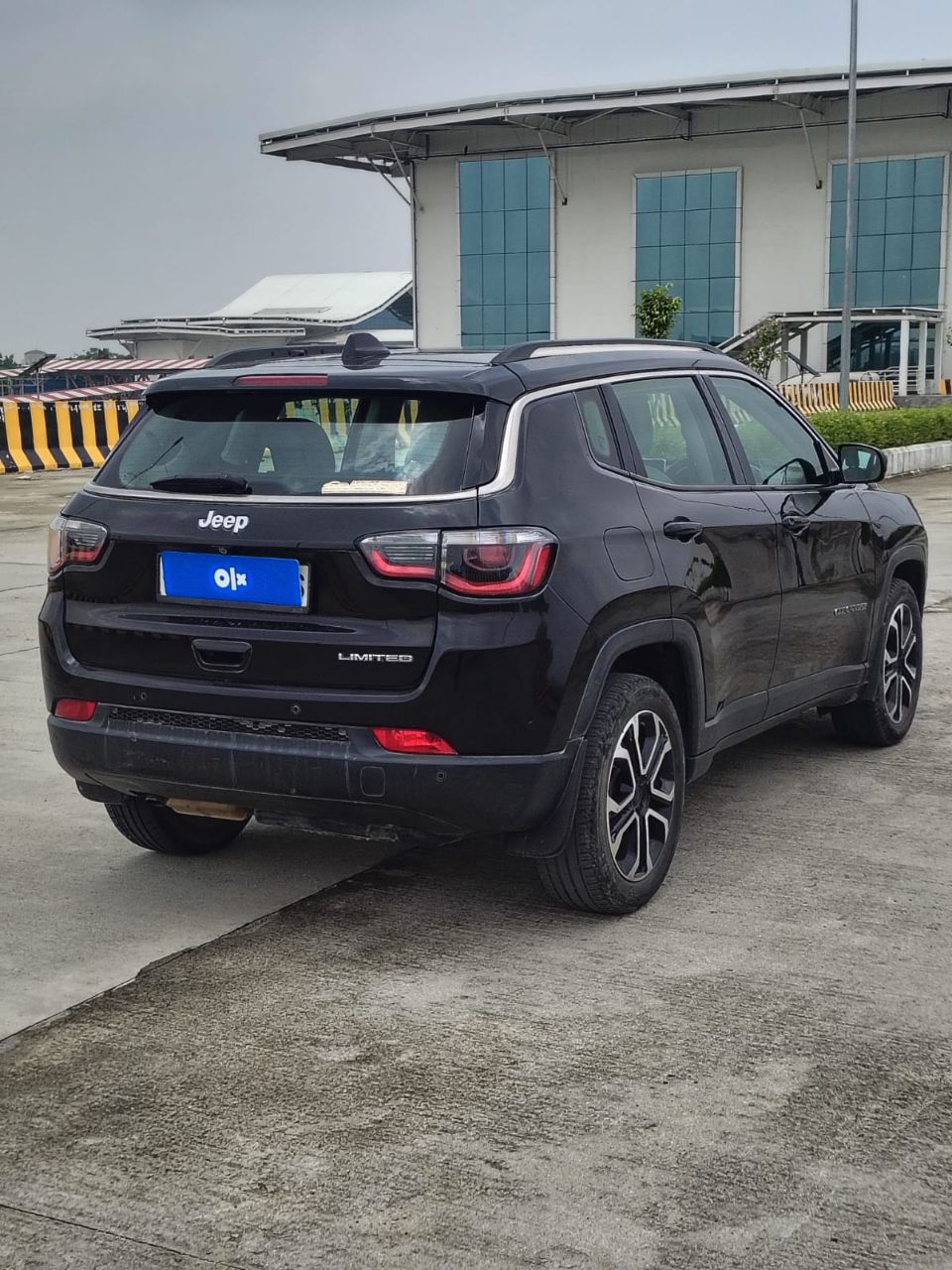 Jeep Compass Limited Option 2021 view 9