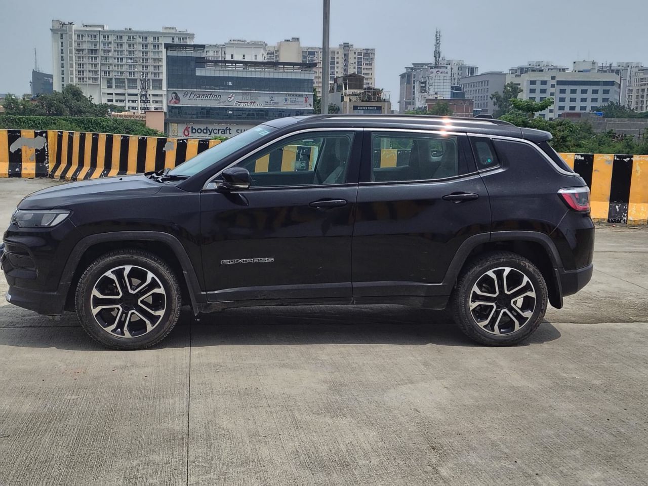Jeep Compass Limited Option 2021 view 6