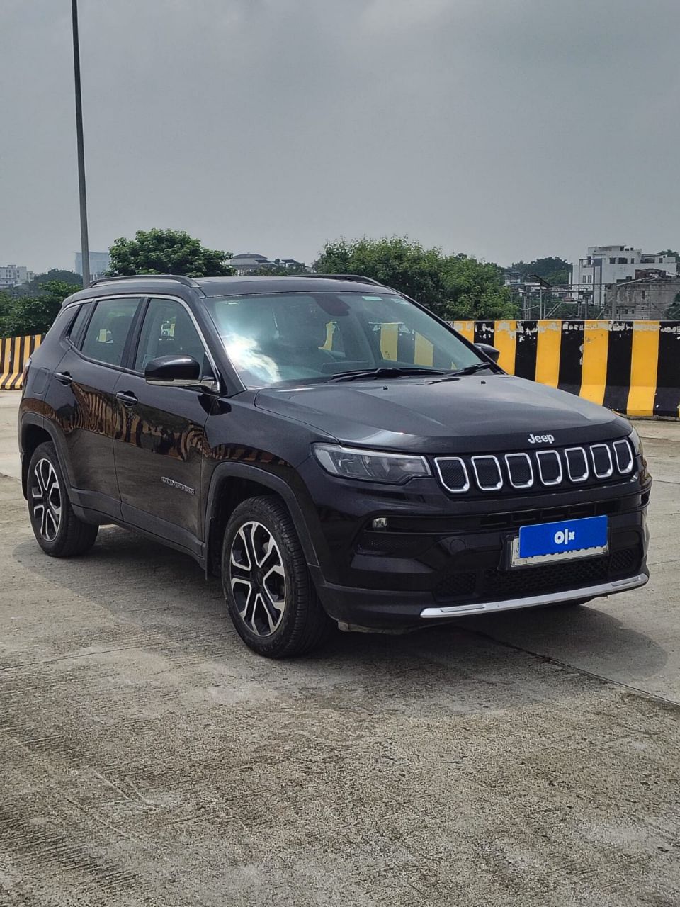 Jeep Compass Limited Option 2021 view 3