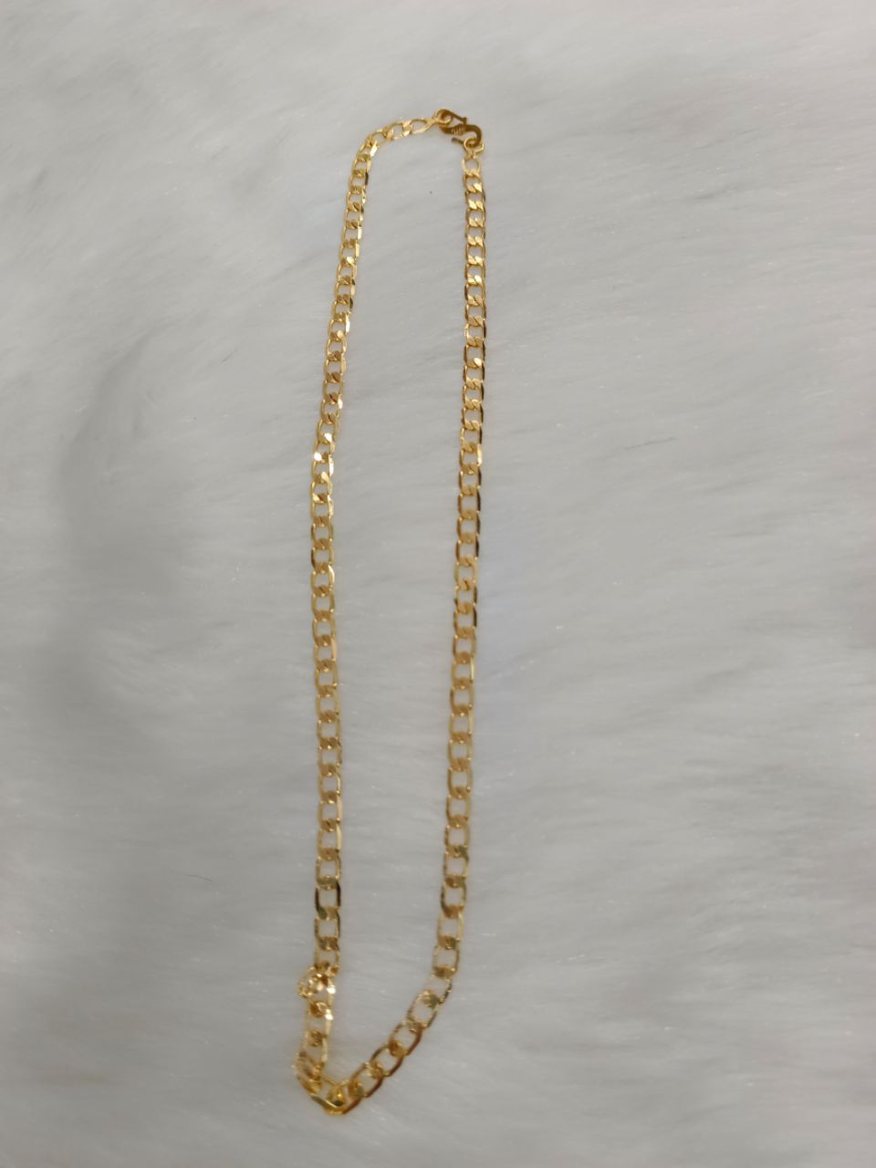 Gold Chain 18 view 2