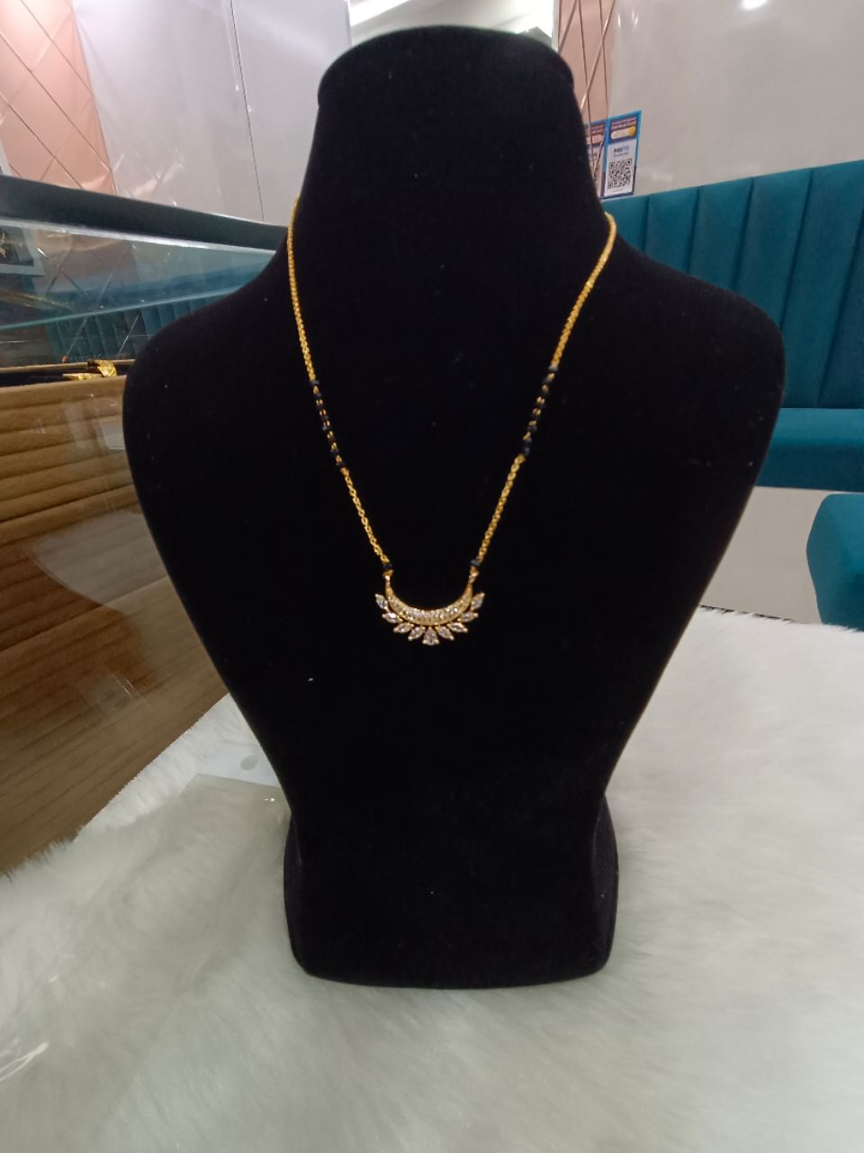 Mangalsutra 14 view 4