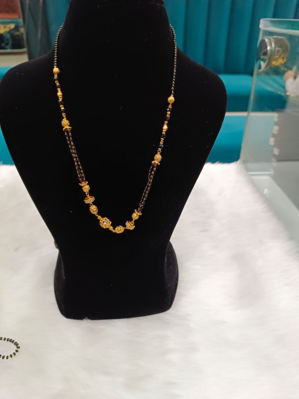 Mangalsutra 19 view 3