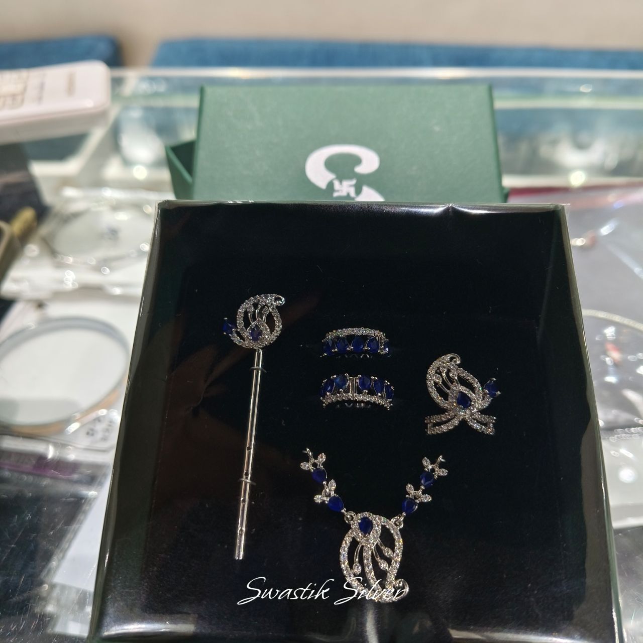 Swastik Silver Elegant Jewelry Set view 2