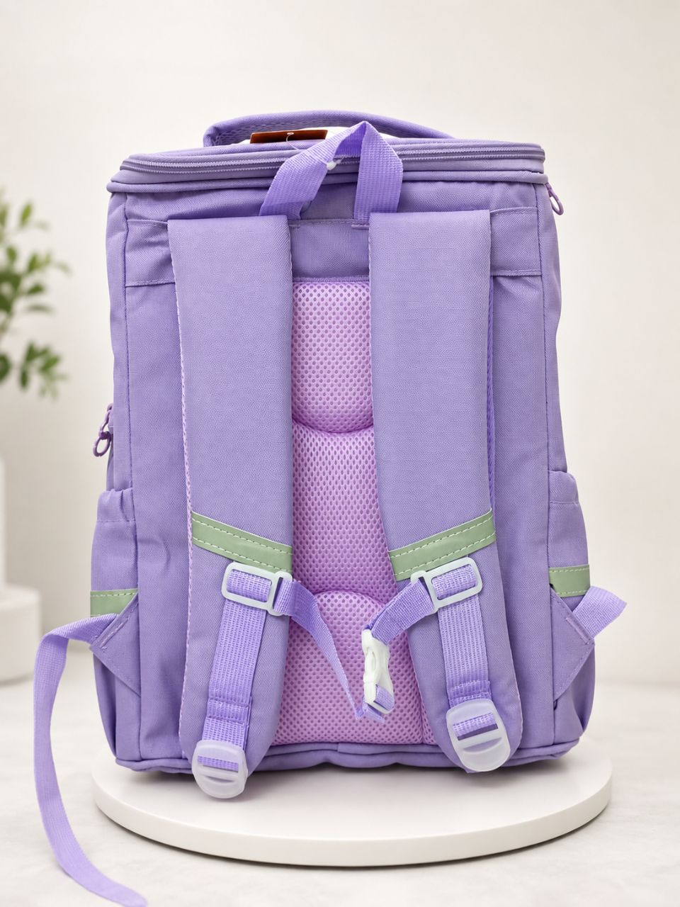 Disney Frozen Backpack view 4