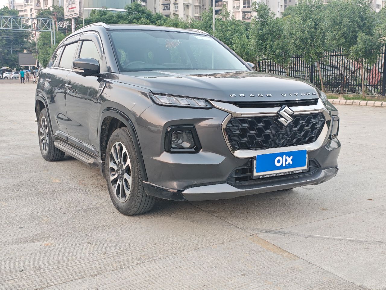 Suzuki Grand Vitara Strong Hybrid Alpha Plus 2023 view 3